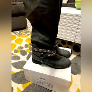 NIB Olivia Miller Grey Tall Boots Size 7.5
